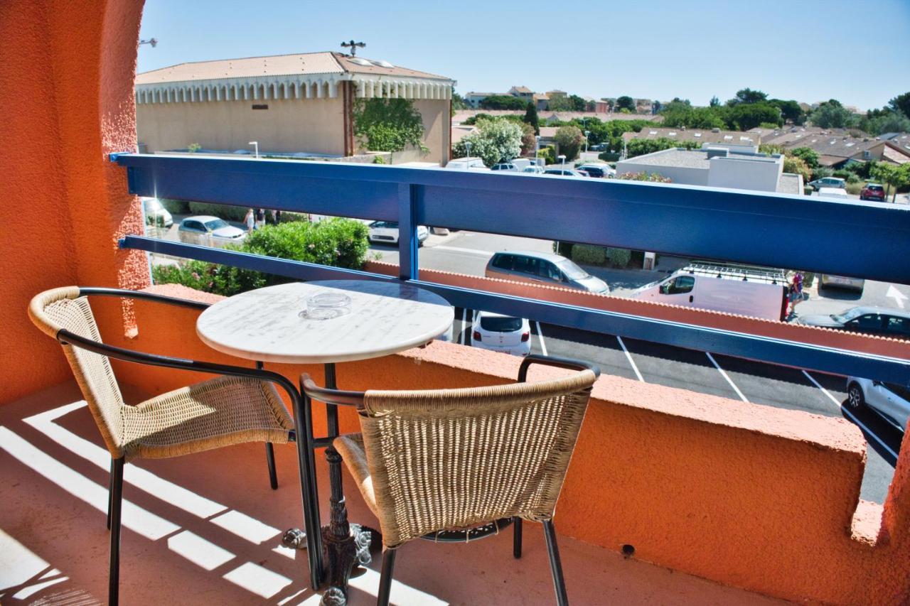 Cit'Hotel Des 2 Golfs 루케이트 외부 사진