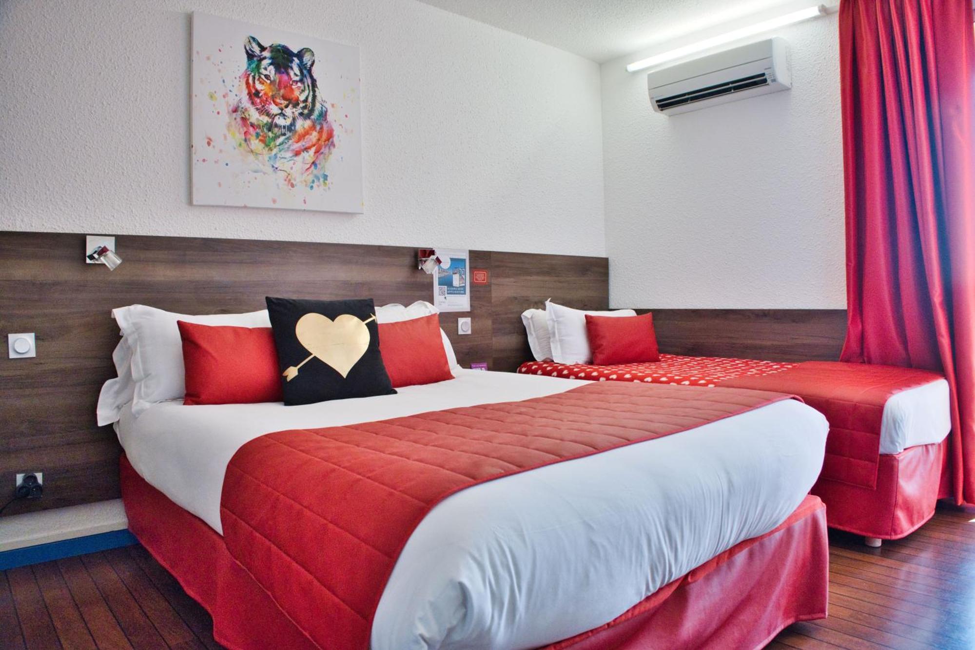 Cit'Hotel Des 2 Golfs 루케이트 외부 사진
