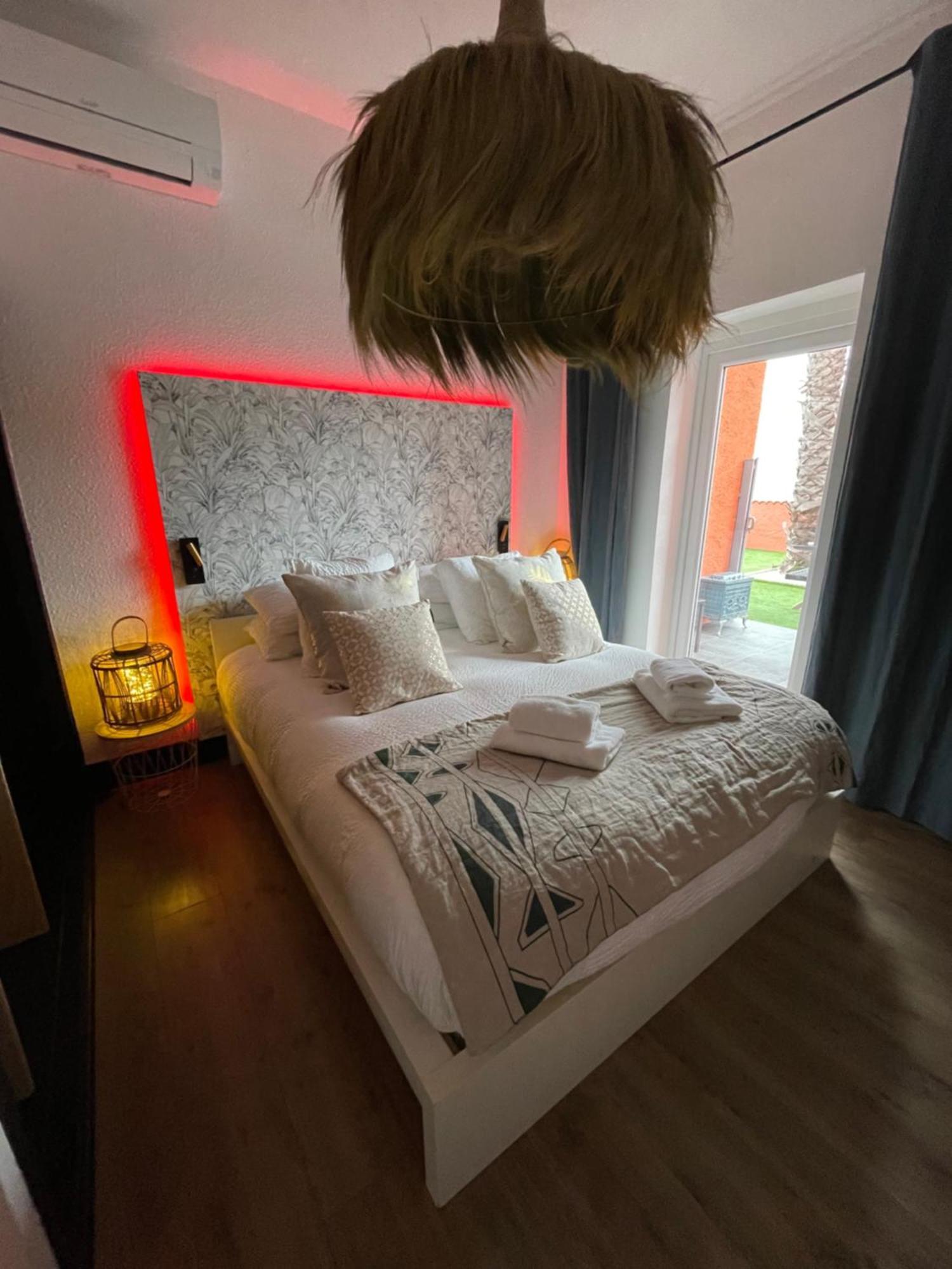 Cit'Hotel Des 2 Golfs 루케이트 외부 사진